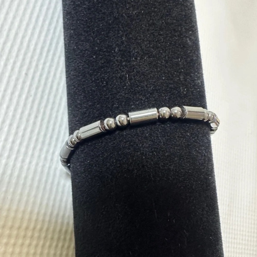 Sterling Silver Beaded Tube Stretch Bracelet - Silver